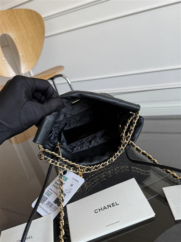 2026127215145647 550